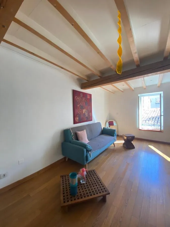 Medieval Avignon, Calm, Stunning & Spacious 60M2 0*, אביניון צרפת