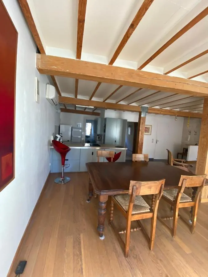 Medieval Avignon, Calm, Stunning & Spacious 60M2 0*, אביניון