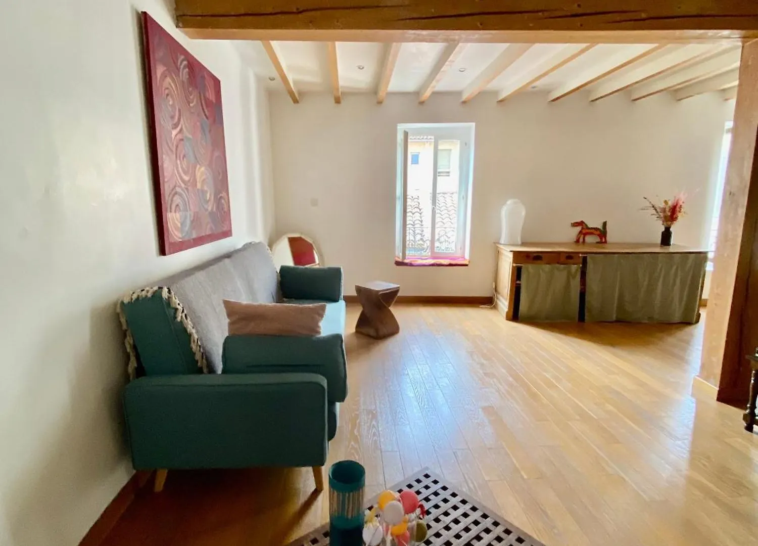 Medieval Avignon, Calm, Stunning & Spacious 60M2